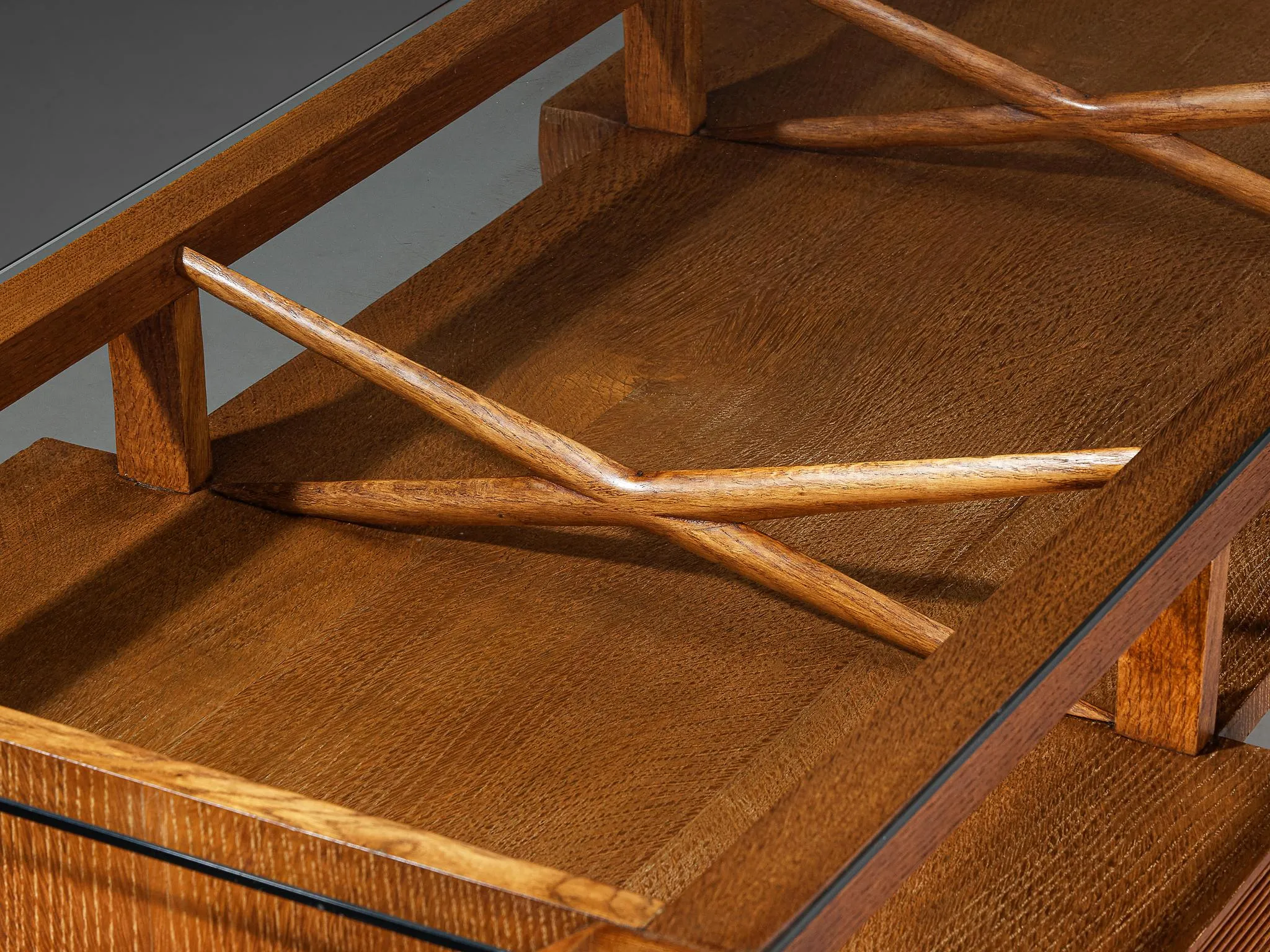 1940s Italian Art Deco Desk with Grissinato Carvings in Oak Brass Glass