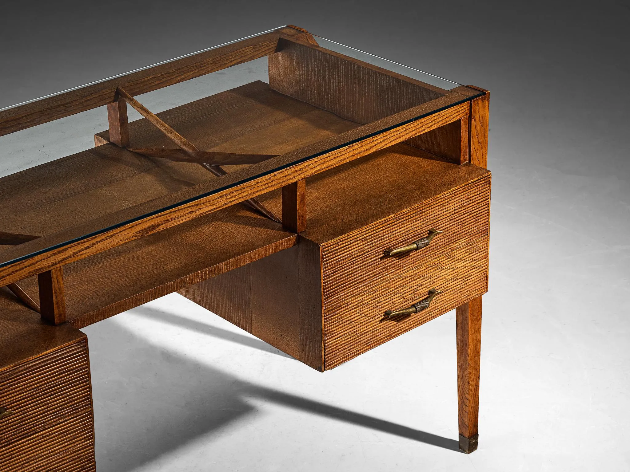 1940s Italian Art Deco Desk with Grissinato Carvings in Oak Brass Glass