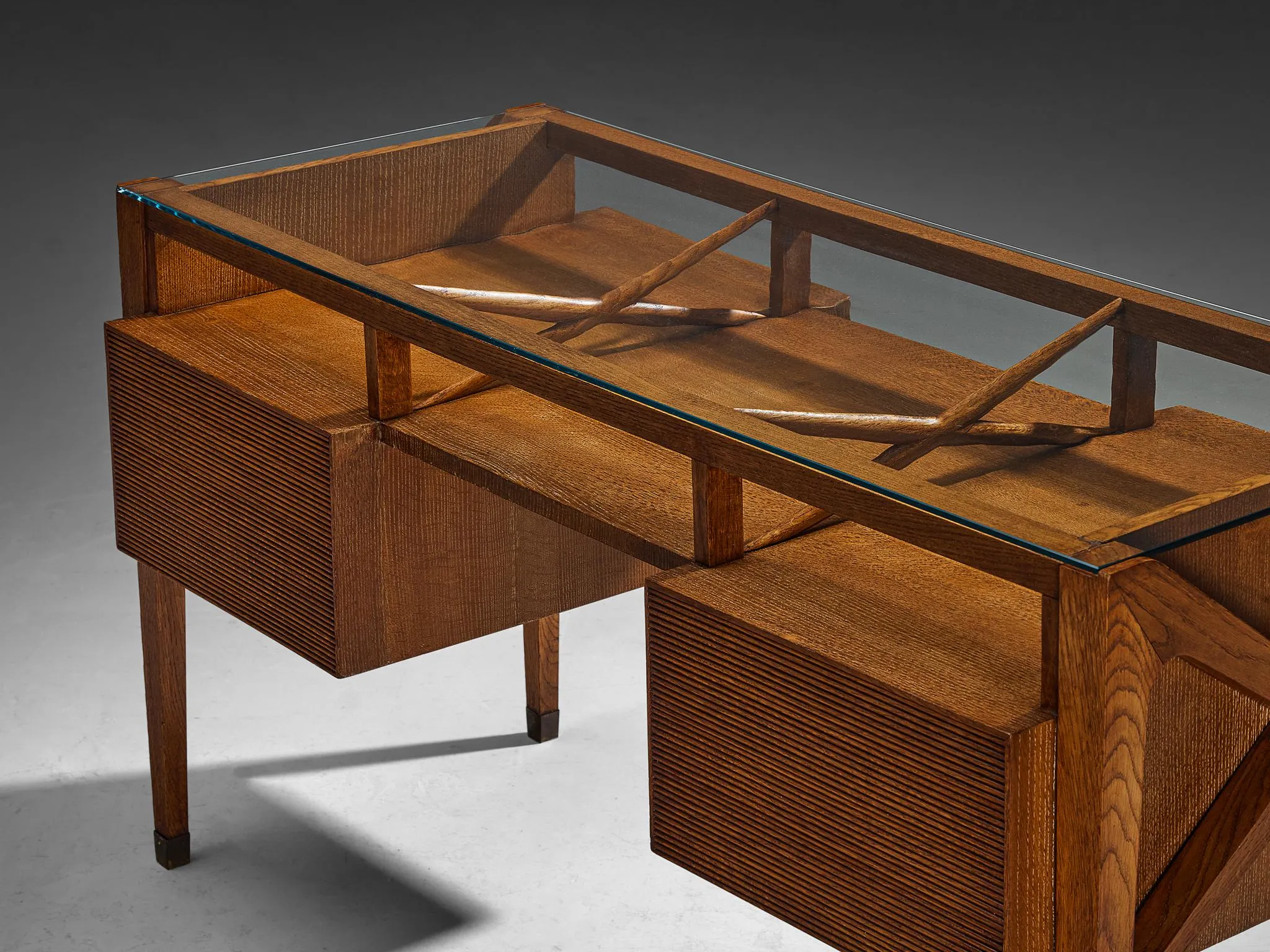 1940s Italian Art Deco Desk with Grissinato Carvings in Oak Brass Glass