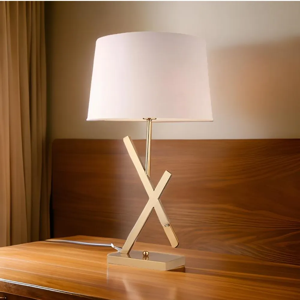 400 X 720Cm High-Quality Fabric Shade Table Lamp