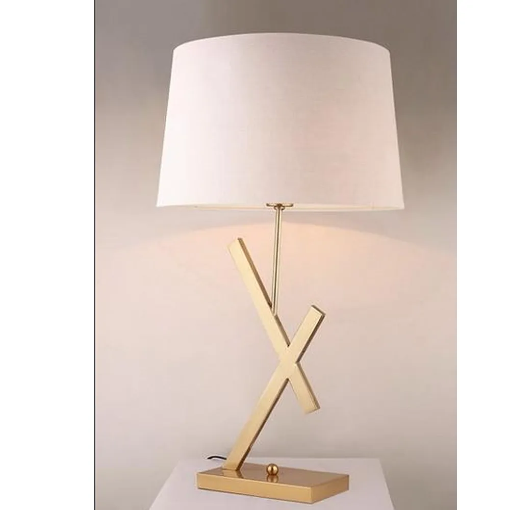 400 X 720Cm High-Quality Fabric Shade Table Lamp