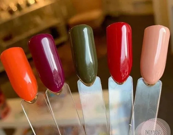 Baby Smile * CND Vinylux