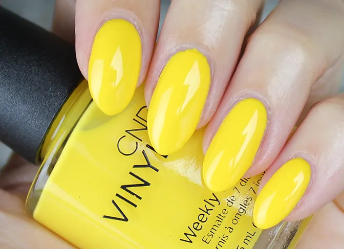 Banana Clips * CND Vinylux