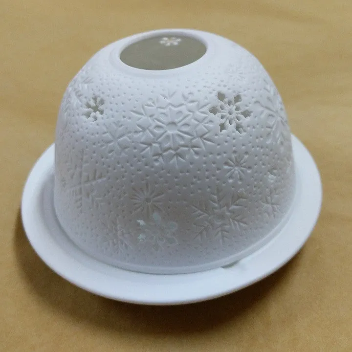 CERAMIC TEA LIGHT HOLDER SNOWFLAKES