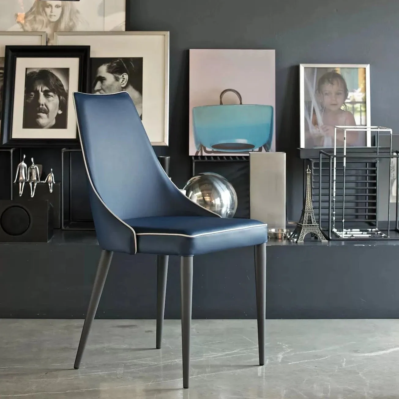 Clara Chair