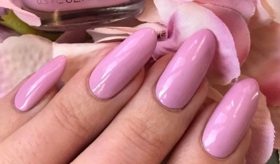 Coquette * CND Vinylux