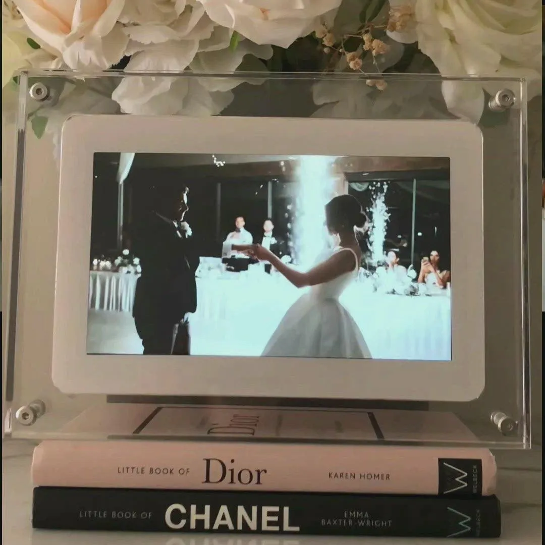 Digital Photo Frame, Digital Picture Frame, Electronic Photo Frame - Showcase Your Memories