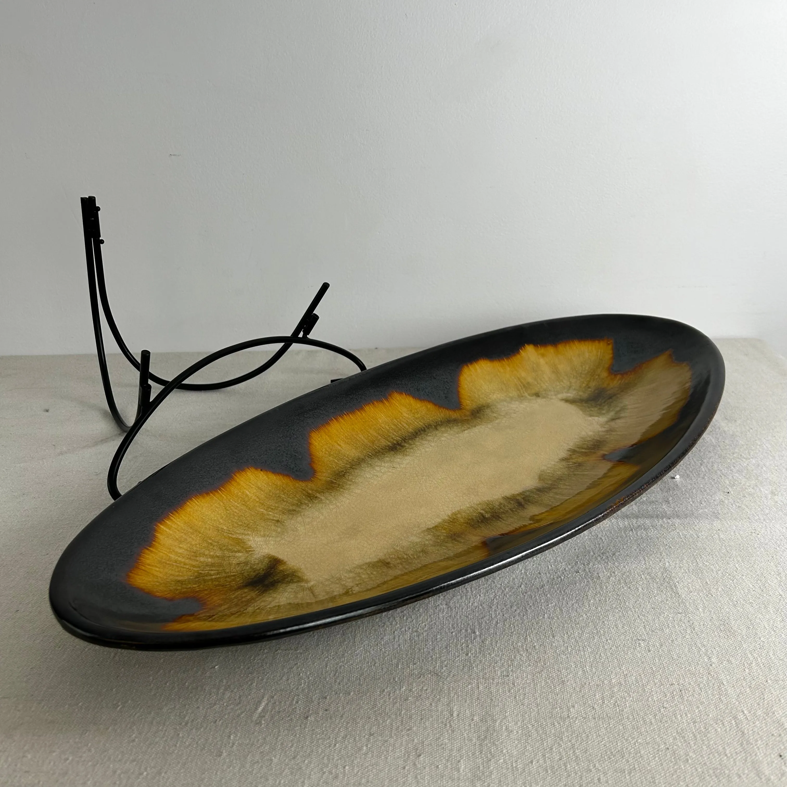 Flat Oval Drip Glaze Platter with Stand