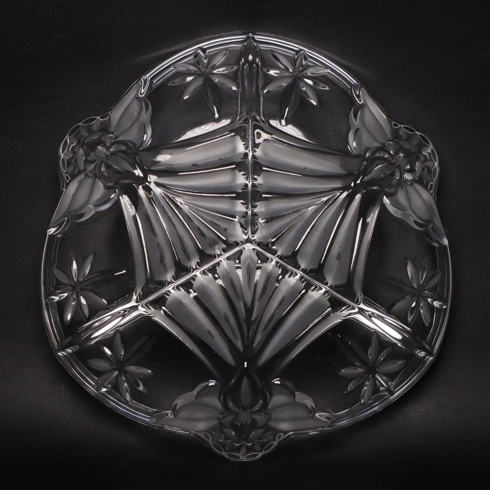 Gorham Crystal Holiday Angel of Peace 8" 3 Section Candy Nut Relish Glass Dish