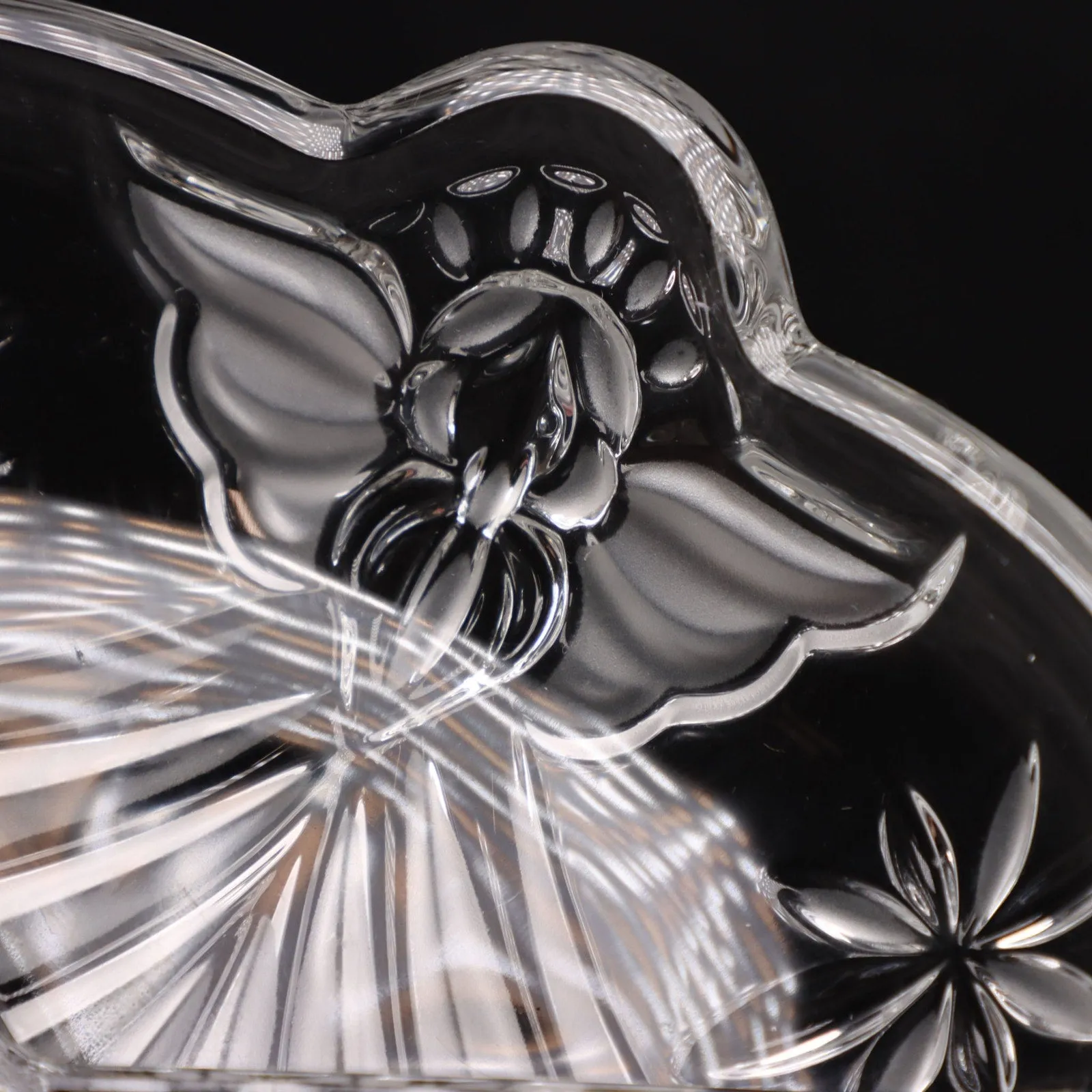 Gorham Crystal Holiday Angel of Peace 8" 3 Section Candy Nut Relish Glass Dish