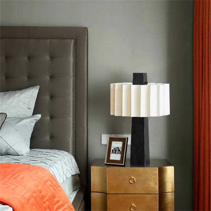 Luminastra Table Lamp