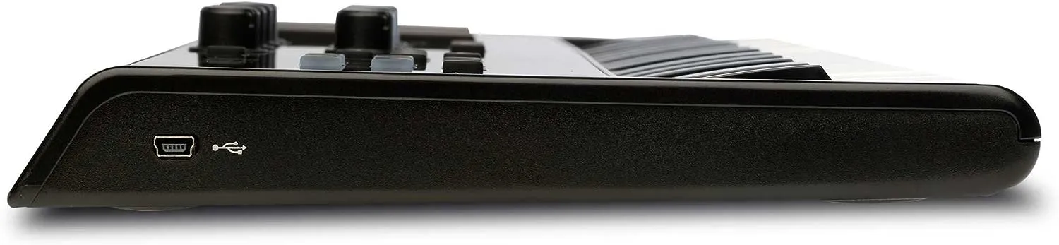 M-Audio AXIOM AIR MINI 32 Premium Keyboard And Pad Controller