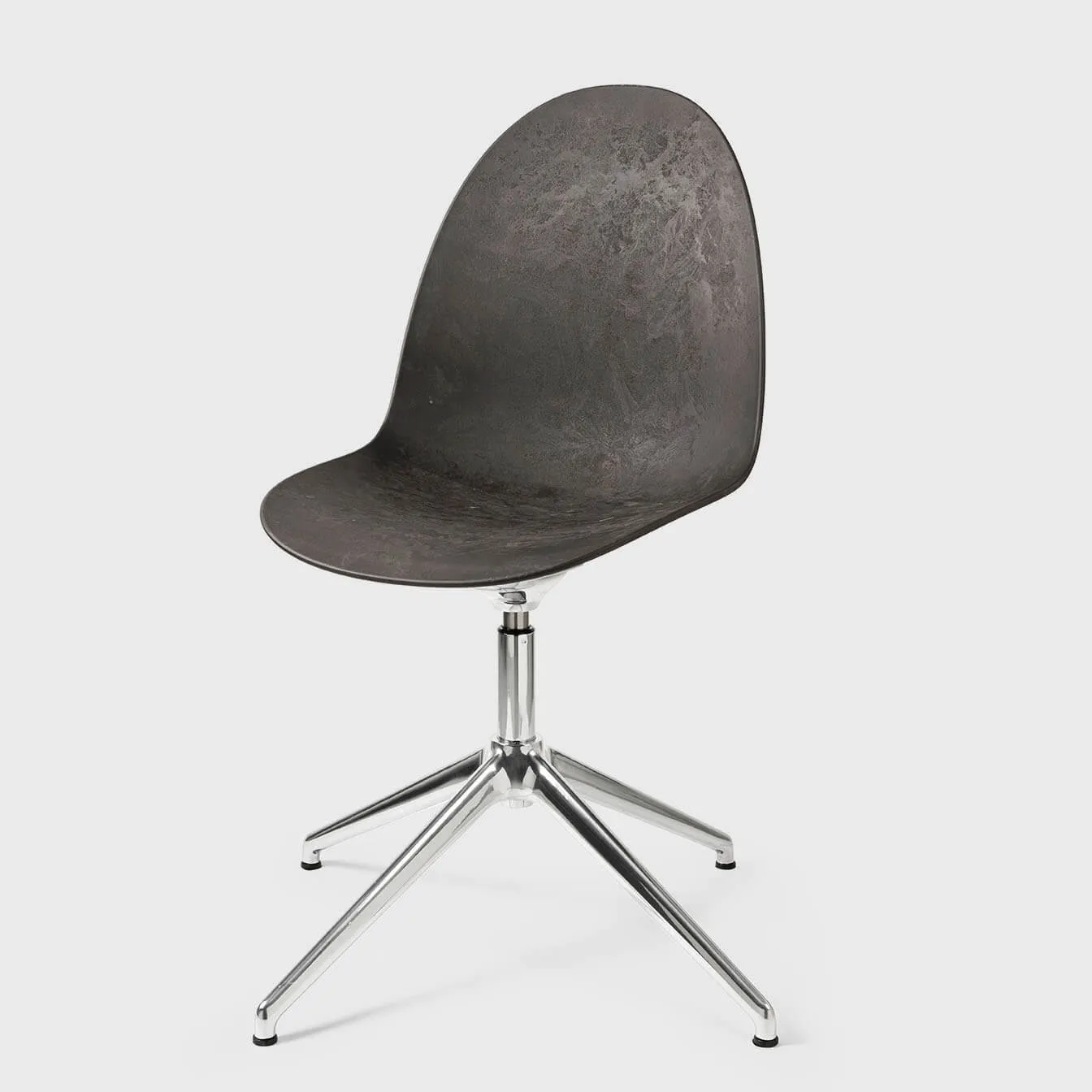 Mater Eternity Swivel Chair
