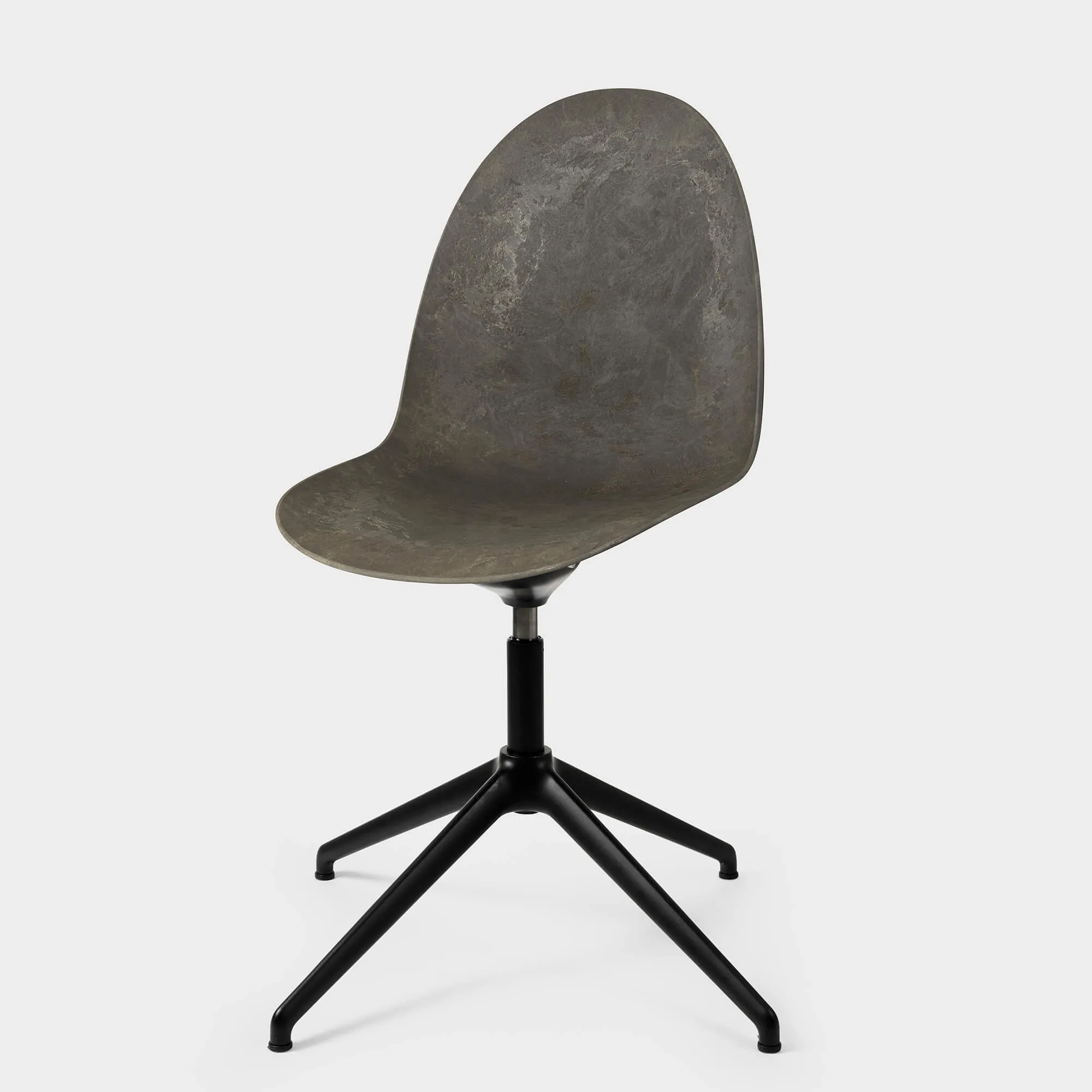 Mater Eternity Swivel Chair
