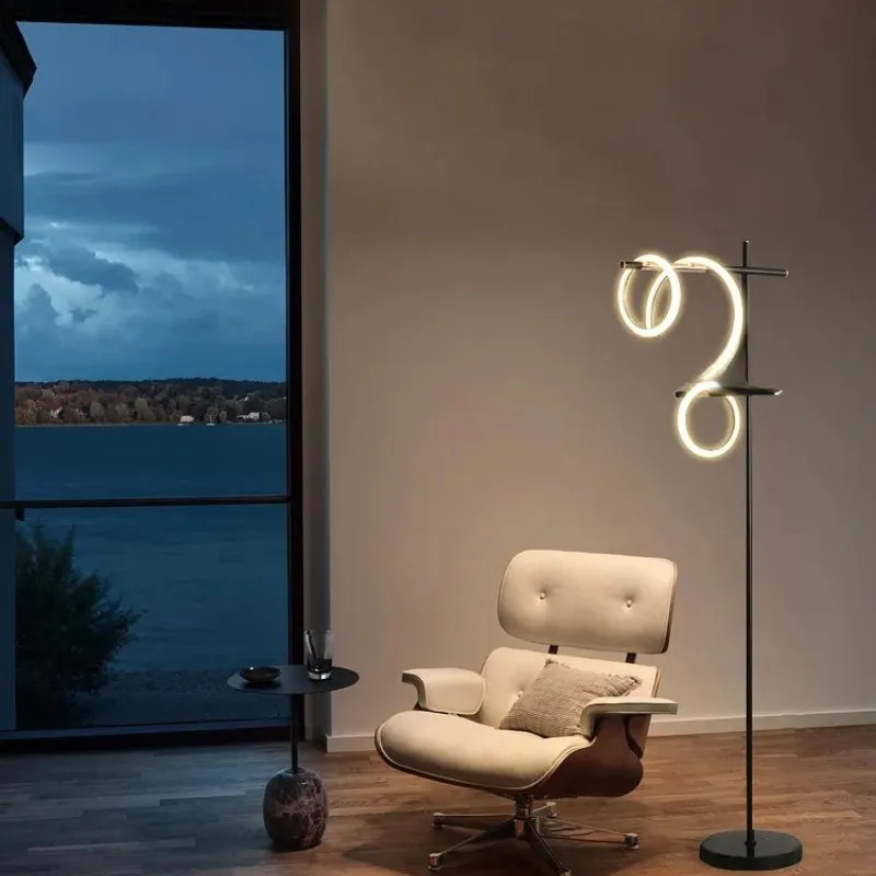 Noctilux Floor Lamp