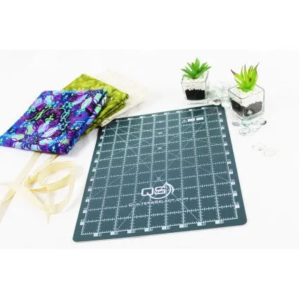 Quilters Select 9" x 12" Dual Sided Cutting Mat