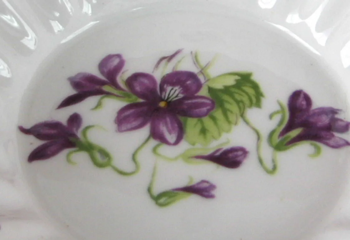 Shelley China England Violets Pin Dish Sweetmeat Bon Bon Teabag Holder
