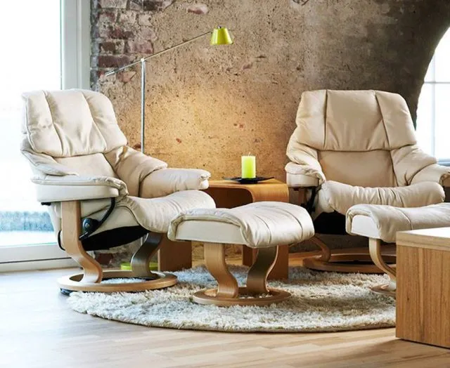 Stressless Reno Classic Chair With Footstool