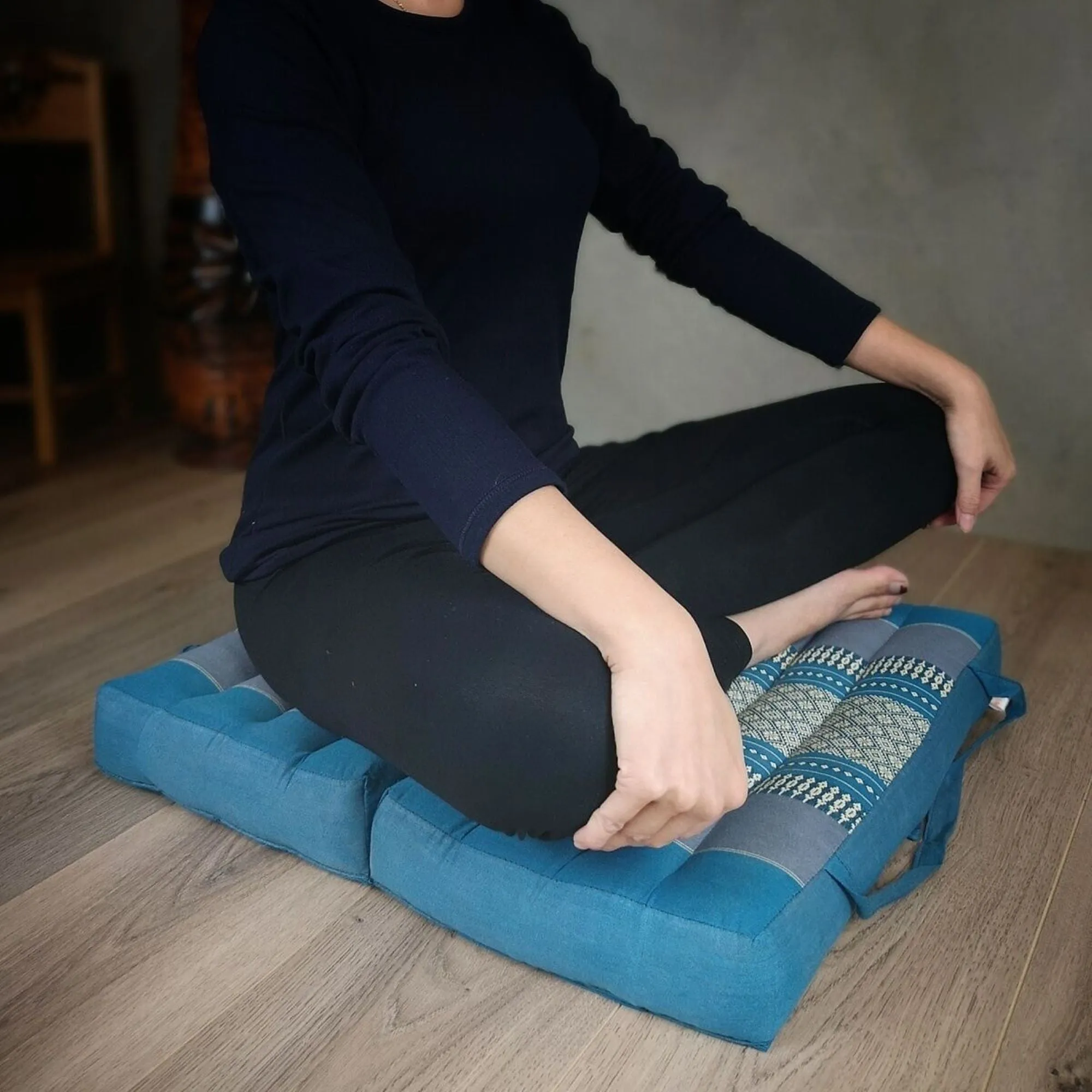 Thai kapok cushion Foldable Meditation Cushion   Seating Block Set RedEle.