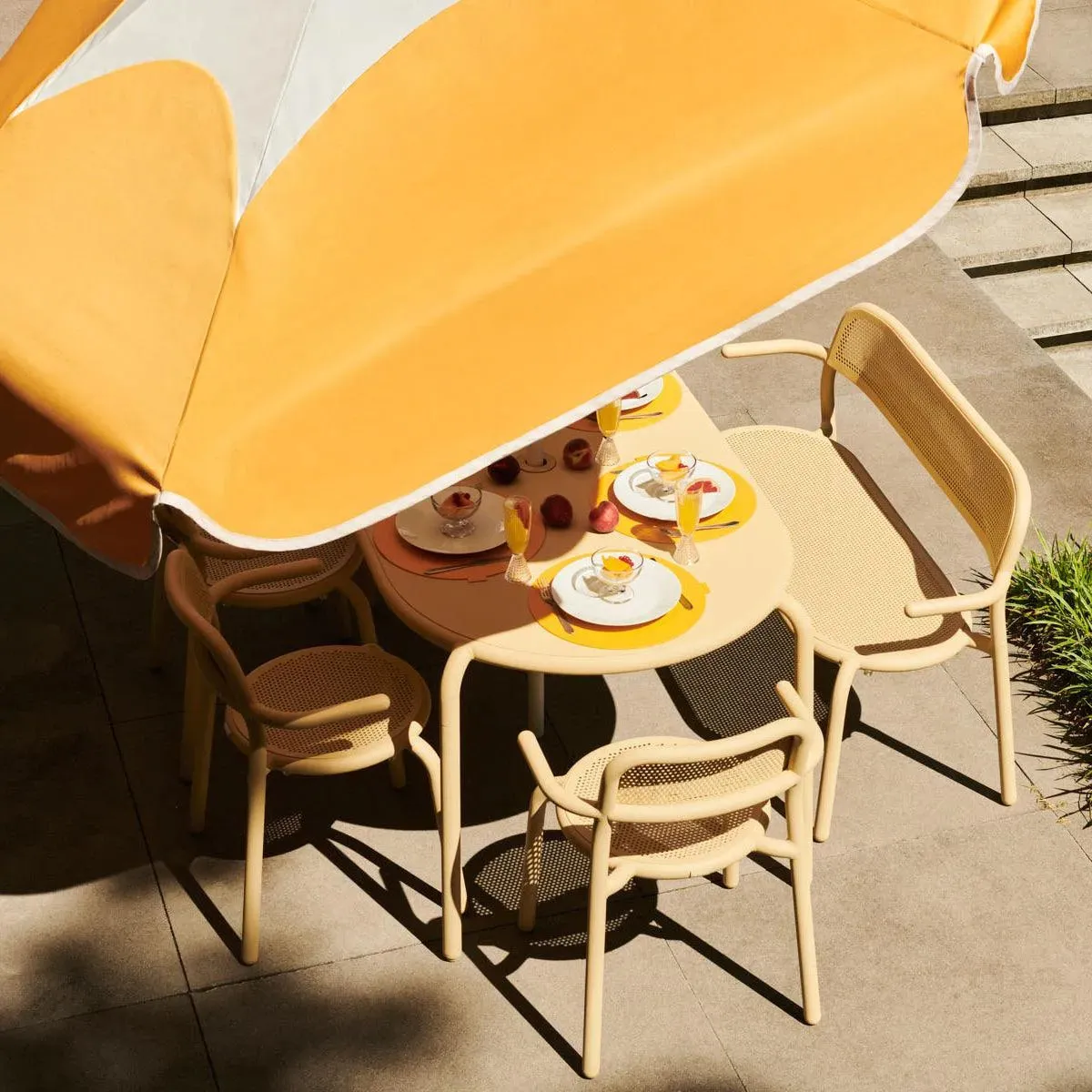 Toni Tavolo Garden Table - Fatboy