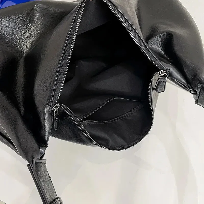 Uakiss Vintage Women Tote Bags Fashion 2025 Large Capacity PU Moto Style Crossbody Shoulder Hobos Designer Commute Bolso Mujer