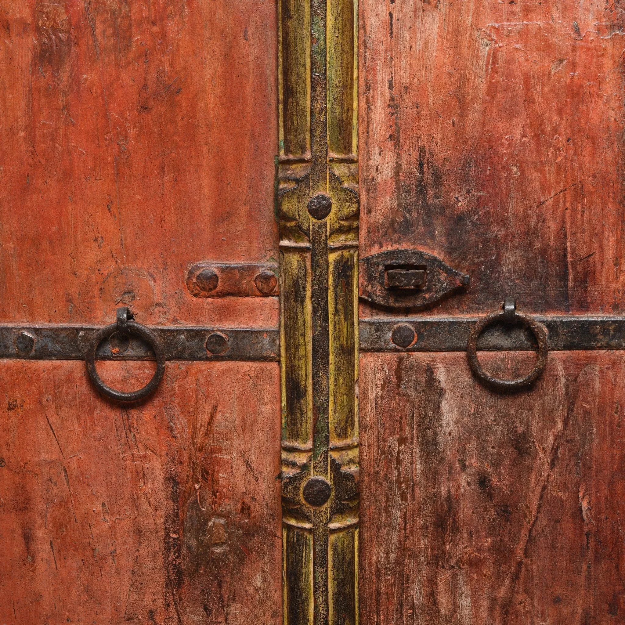 Vermillion Painted Cabinet From Gujarat - 19thC