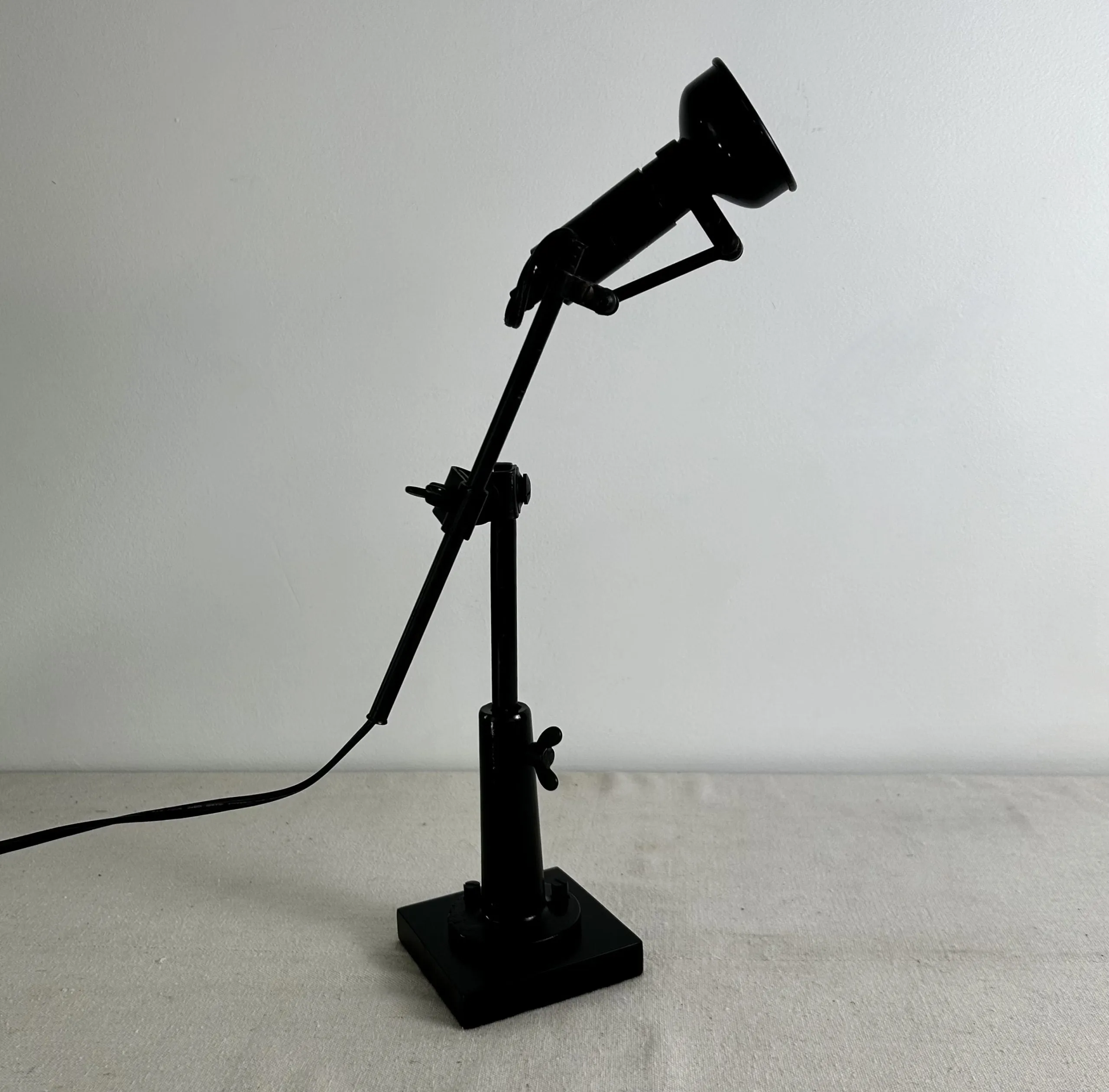 Visual Comfort BZ Task Light, Black Metal, Adjustable