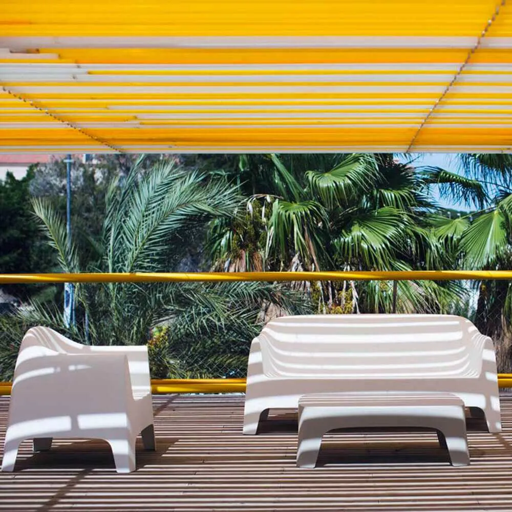 Vondom Solid low table polyethylene by Stefano Giovannoni
