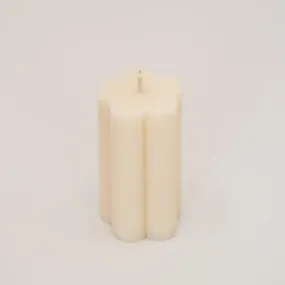 White Daisy Pillar Candle