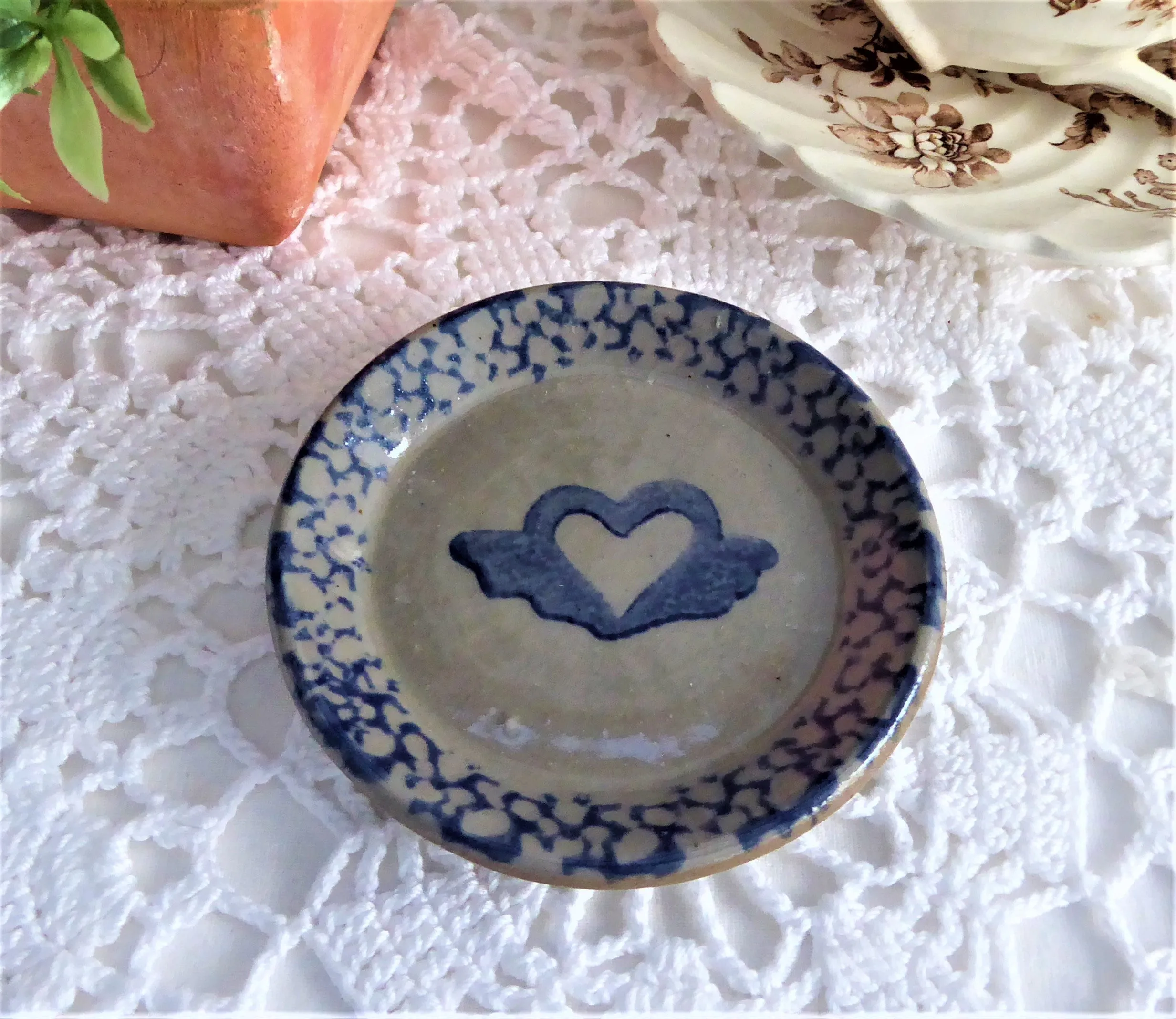 Winged Heart Blue Sponge Butter Pat Stoneware Teabag Caddy Stoneware